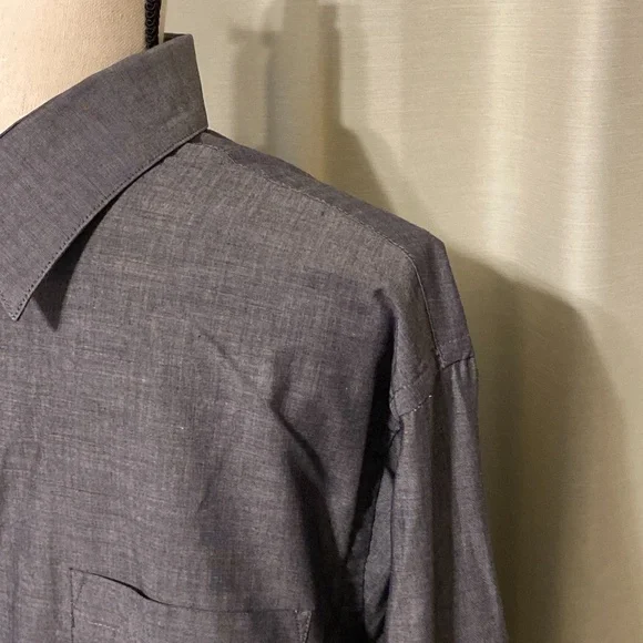 Men’s Long Sleeve Button Down - Picture 2 of 4